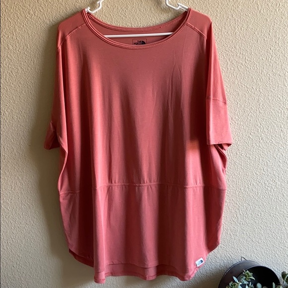 The North Face Top - Picture 9 of 12